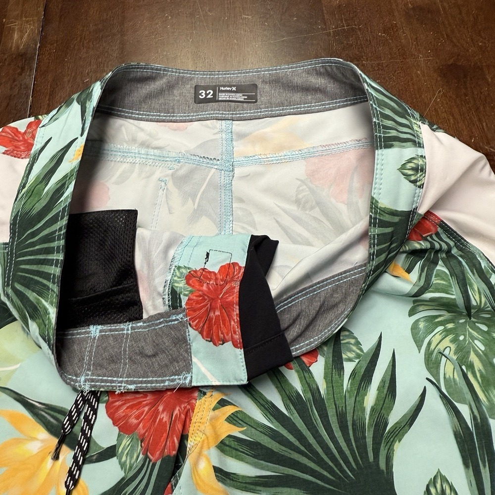 Hurley Phantom Shorts Mens 32 Phantom Beach Board Swim Trunks Tropical Floral - Picture 6 of 8